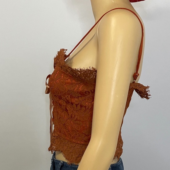 Gorgeous burnt orange adjustable spaghetti strap lace tied up bustier crop top! - Picture 8 of 9